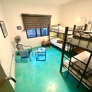 Dormitory Room Mixed