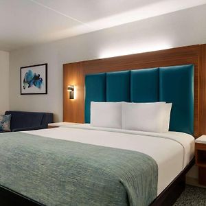 Executive King Room