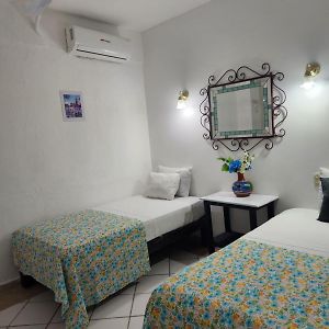 Dormitory Room Mixed