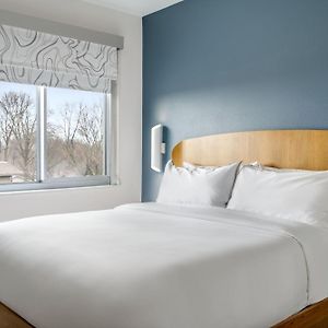 One-Bedroom King Suite Sofa Bed Courtyard View