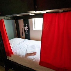 Dormitory Room Mixed