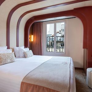 Grand Room