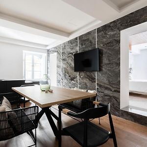 Superior King Suite