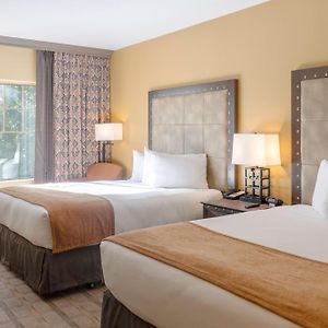 Deluxe Room 2 Queen Beds