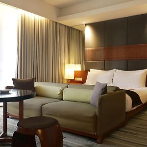 Luxury King Suite