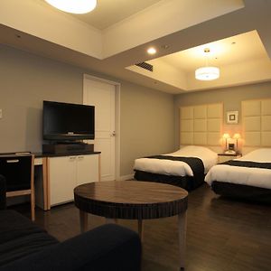Family Twin Room