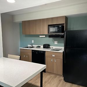 Suite 2 Double Beds or Non Smoking