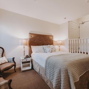 Tradition Queen Room