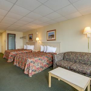 Ocean Second Floor Room