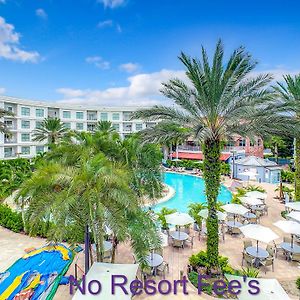 Apartment Pool View