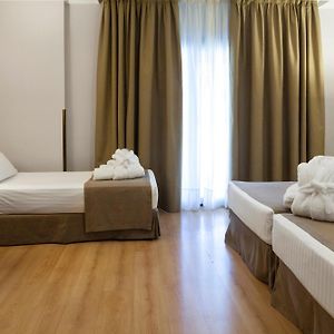 Twin Room Extra Bed