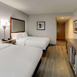 Queen Room Two Queen Beds