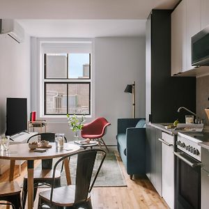 Superior One-Bedroom Apartment
