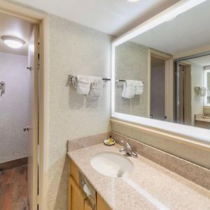 Executive King Room