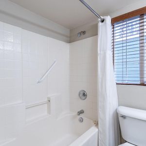One-Bedroom Cottage