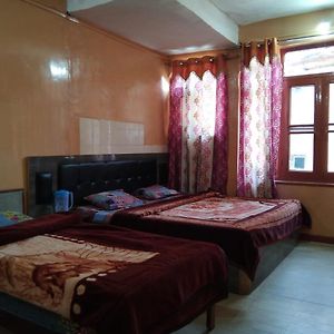Basic Triple Room