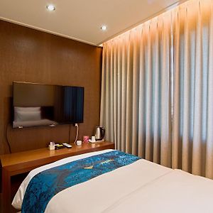 Standard Room with 1 Single Bed