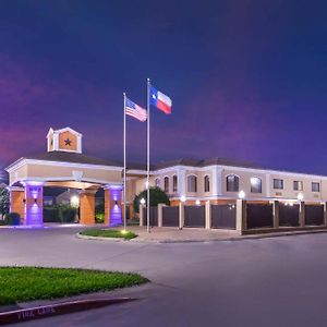 Best Western Inn & Suites New Braunfels
