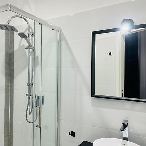 Triple Room Private Bathroom