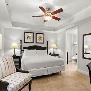 Signature King Room