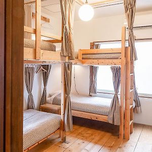 Dormitory Room Mixed