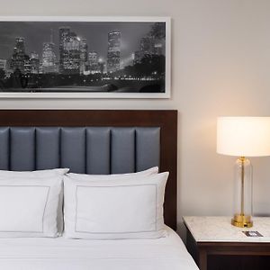 Guest Room Two Queen Beds