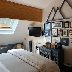 Ambleside Lodge Bed & Breakfast