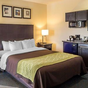 Quality Inn Tulsa-Downtown West