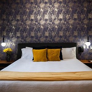 Superior King Suite
