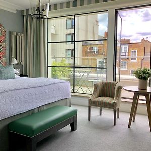 Luxury King Room