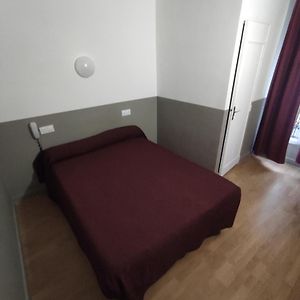 Standard Room with 1 Single Bed