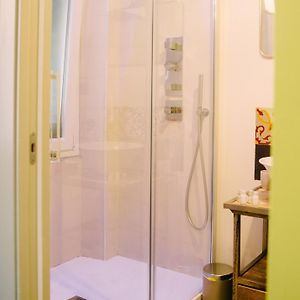 Classic Queen Room