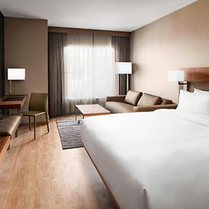 King Room Hearing Accessible