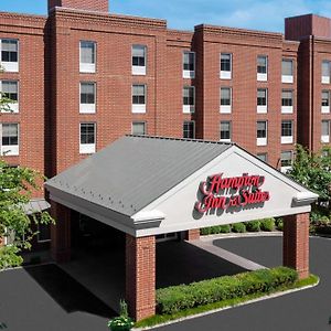 Hampton Inn & Suites Charlottesville At The University