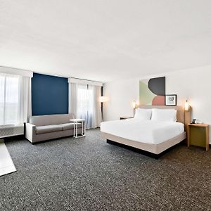 King Studio Suite