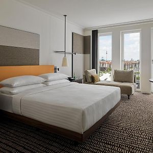 Executive King Room