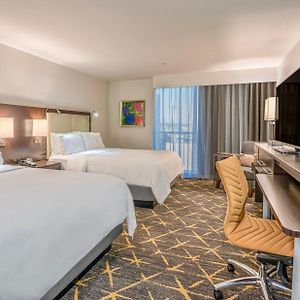 Premium Queen Room