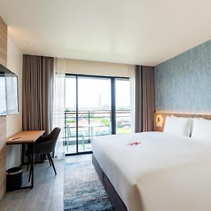 Premier Deluxe Room