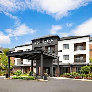 Courtyard By Marriott Concord