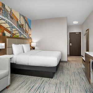 King Room Hearing Accessible
