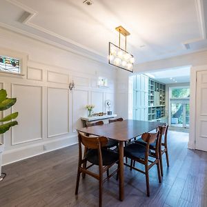 Double Bedroom On Up Or 3 Bedrooms In Basement Near Eglinton Subway Station