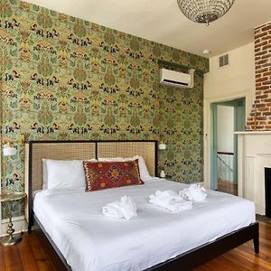 Queen Suite