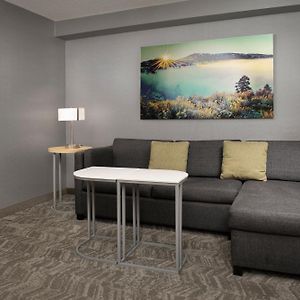 King Suite Mobility or hearing accessible