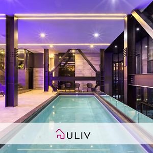 Downtown Designer Apartments By Uliv