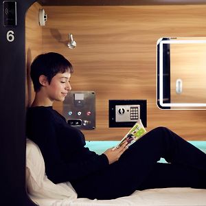 Capsule Hotel