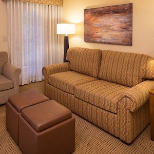 One-Bedroom King Suite Hearing accessible