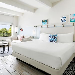 King Room Hearing Accessible