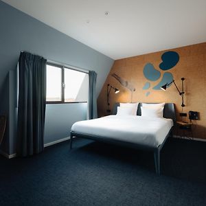 Big King Room