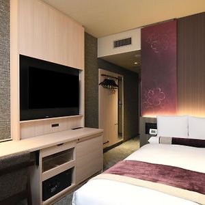 Semi Double Room