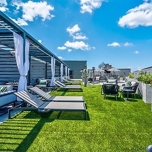 Luxury Furnished Apartments By Hyatus Downtown At Yale